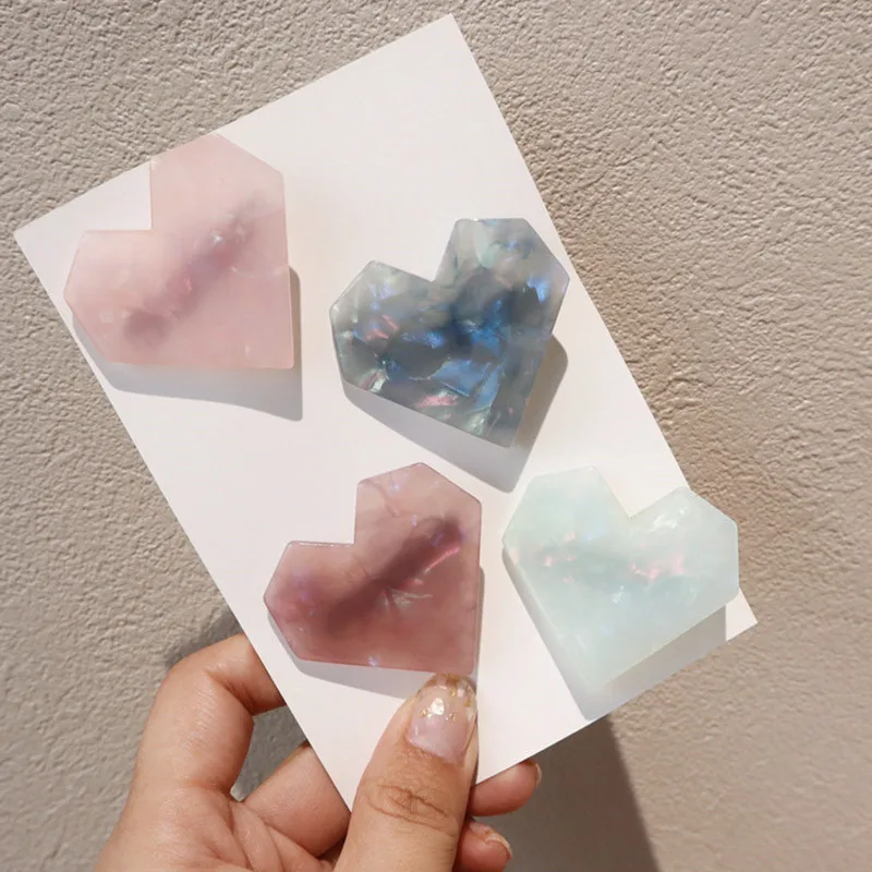 Блестящие заколки для волос в форме сердца ракушки женские модные минимализм