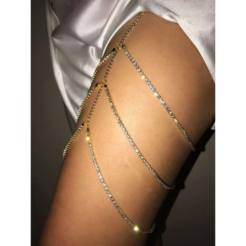 Женская цепочка для ног с кристаллами золотистого и серебристого цвета вечерние
