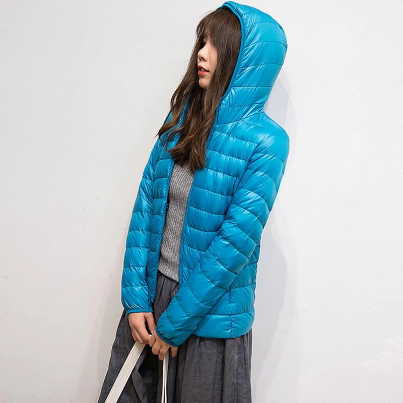 Женский пуховик на 90% белом утином пуху ультра-светильник теплое пальто для