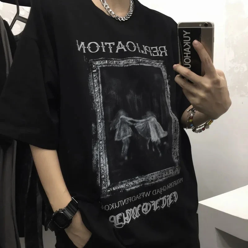 

Свободные футболки Kpop для мальчиков, крутые модные новые парные футболки с принтом из мультфильмов для женщин и мужчин, вечерние крутые чер...