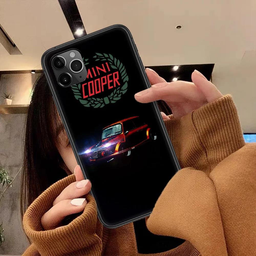 

Mini Sport Car Phone Case For Iphone 4 4s 5 5S SE 5C 6 6S 7 8 Plus X XS XR 11 12 Mini Pro Max 2020 black Back Fashion Bumper 3D