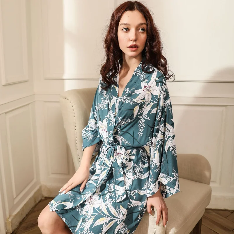 

Short Kimono Robe Floral Robe Bathrobe Night Robe Bath Robe Fashion Dressing Gown for Women Dress Bathrobes Pajamas Sleepwear