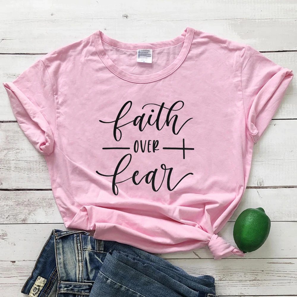 Faith Over Fear футболка женская модная вдохновленная Религиозная Христианская Церковь топы футболки Повседневная летняя графическая футболка tumblr наряд