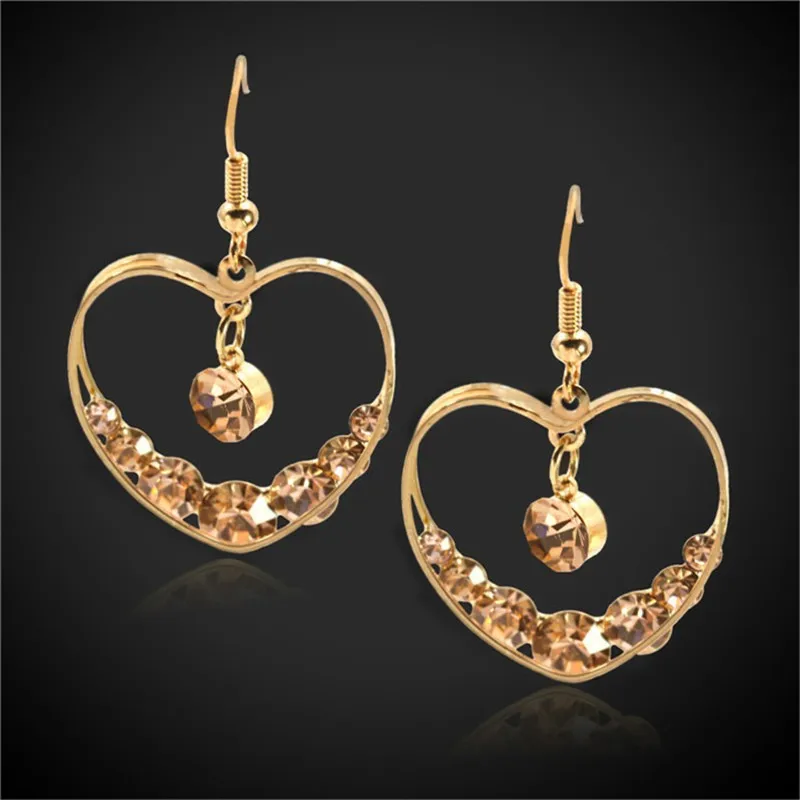 

New Fashion Hollow Crystal Heart Earring Metal Plating Ornaments Simple Dangle Earrings For Women Copper Brincos Jewelry