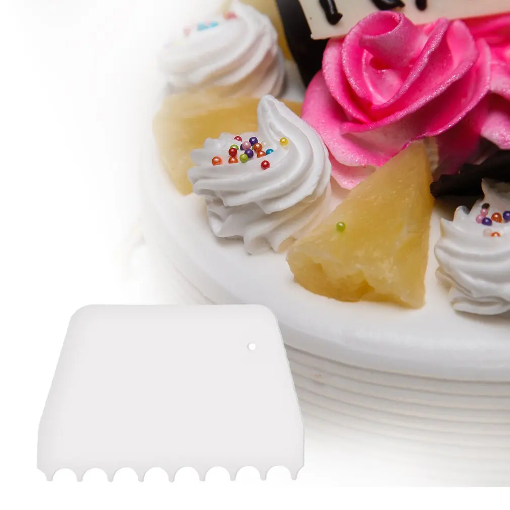 Baking Supplies Semi-circular Zigzag Scraper Cake Bread Mold Scraper