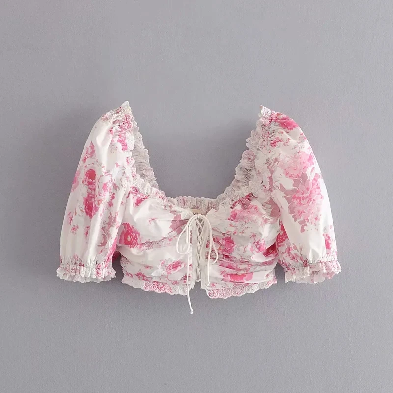 Блузка женская укороченная с оборками милая пикантная модная эластичная рубашка