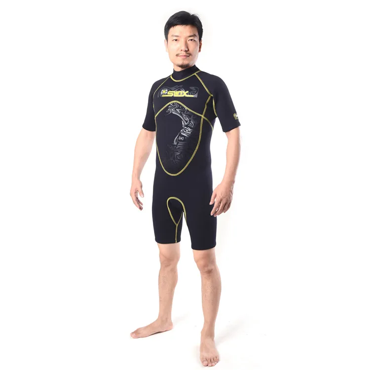 安い 男性3ミリメートル保温ダイビングスーツ日焼けワンピース半袖ウェットスーツネオプレンスキューバダイビング抗uv冬の水泳サーフウェットスーツ