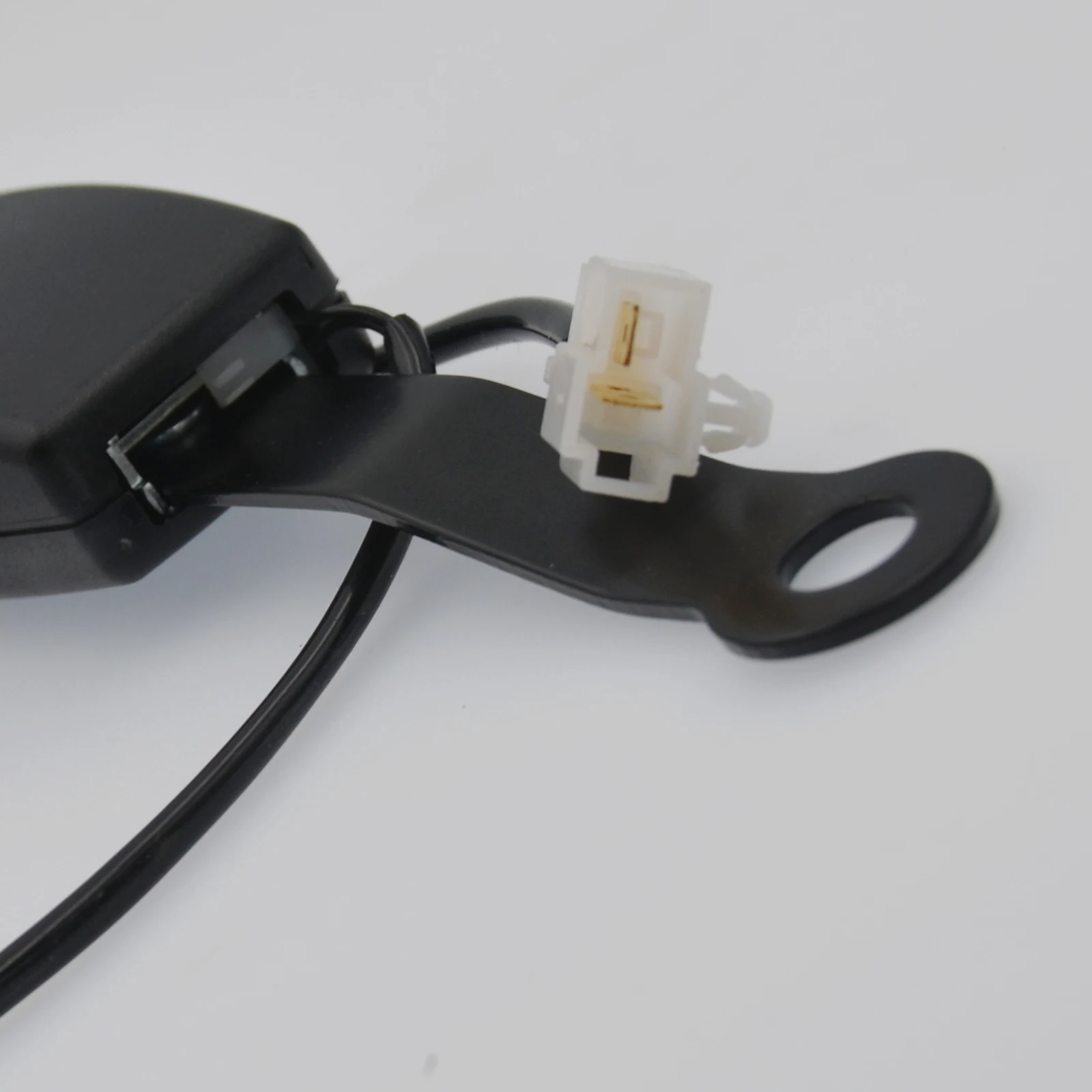 

22mm Camlock Car Front Seat Belt Buckle Socket Plug Connector with Warning Cable