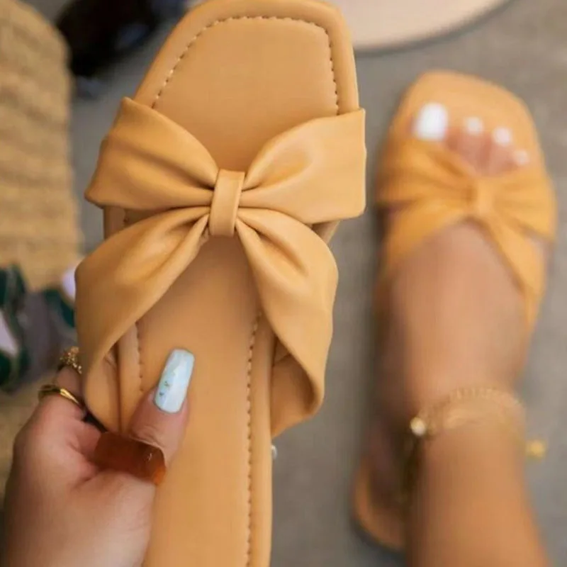 

2021 Summer New Slippers Oversize New Square Head Simplicity Bow Flat Solid Color Europe America Fashion Casual Beach Sandals