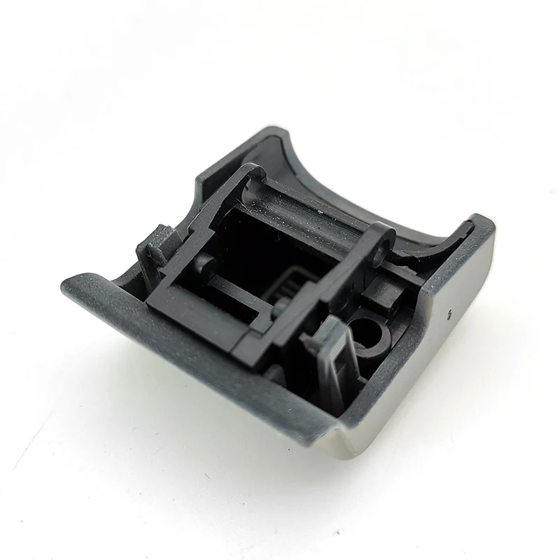 

Car Inside Sunroof Switch Button Gray E0424 221S For Mercedes-Benz W204 C-CLASS W212 A207 W218