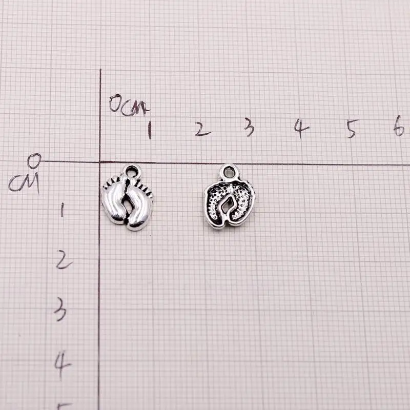 10/30 шт покрытые серебром Цвет металлические детские Подвески в виде ступней для