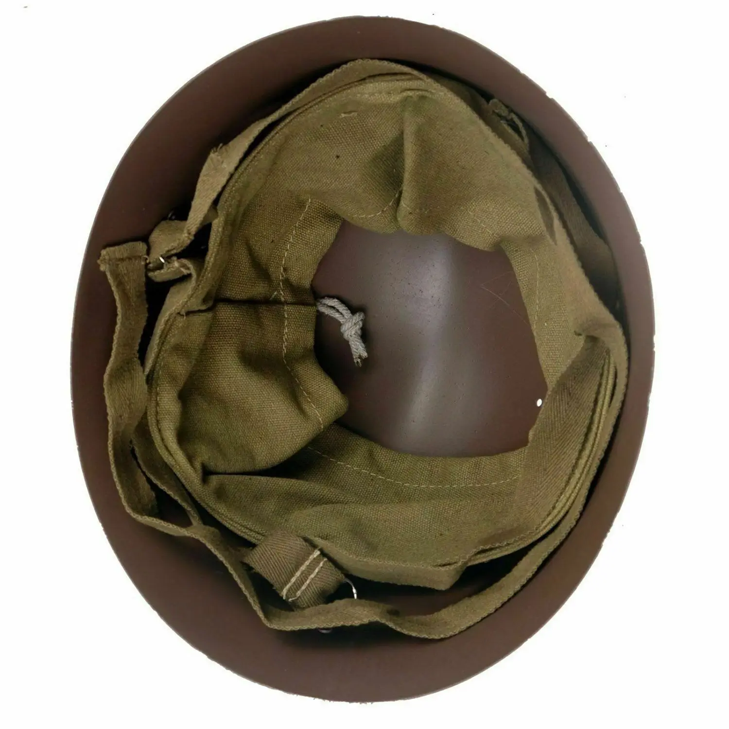Униформа солдатика Второй мировой войны из стали 90 шлем на открытом воздухе