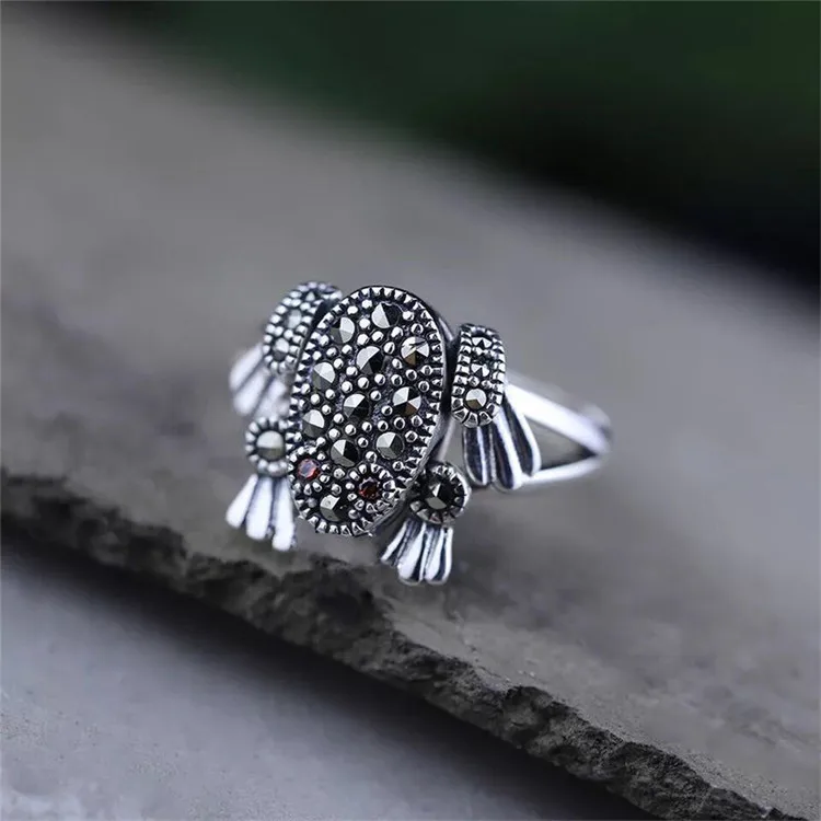

Milangirl Unique en Toad Red Crystal Eyes Marcasite Rings for Women Men Gothic Fashion Jewelry