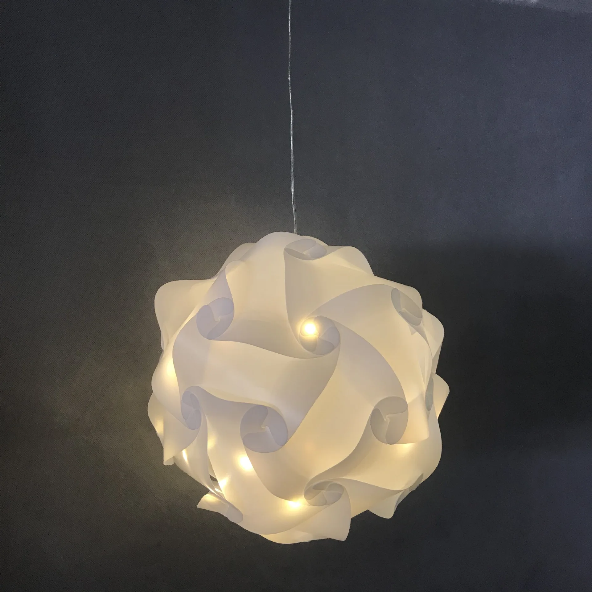 

DIY Lotus Puzzle Pendant Lamp E27 pendant light Cafe Living Room Restaurant Ceiling Room Decoration LED Hanging Lamp