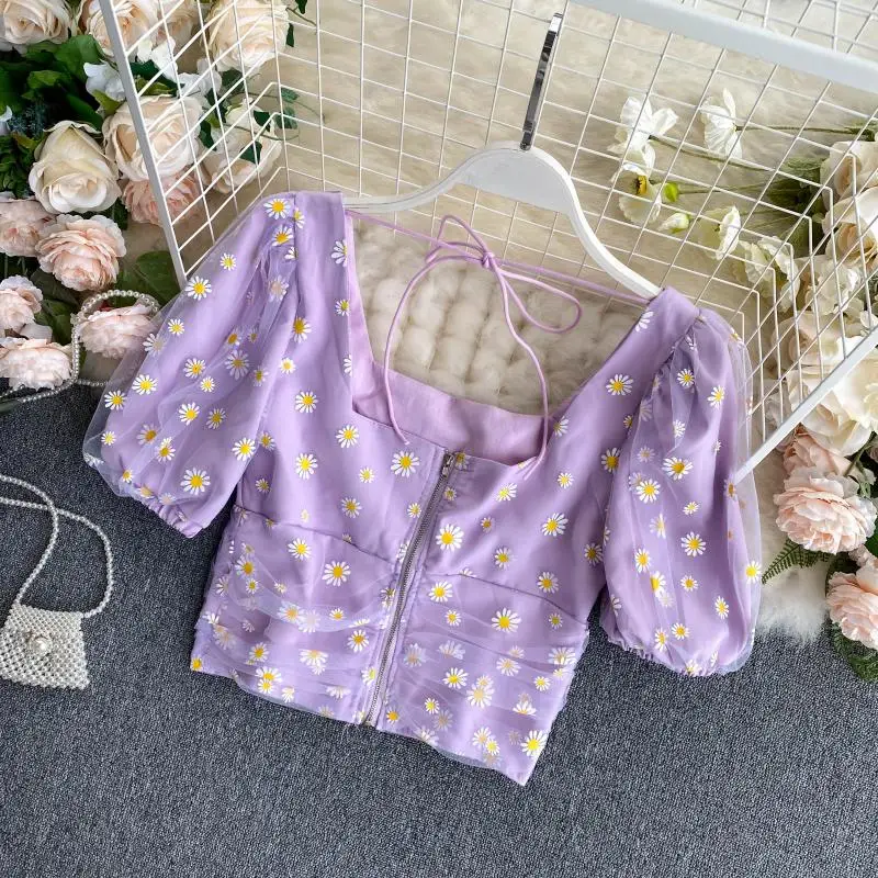 Женская блузка с цветочной вышивкой фиолетовая сетчатая пышными рукавами на