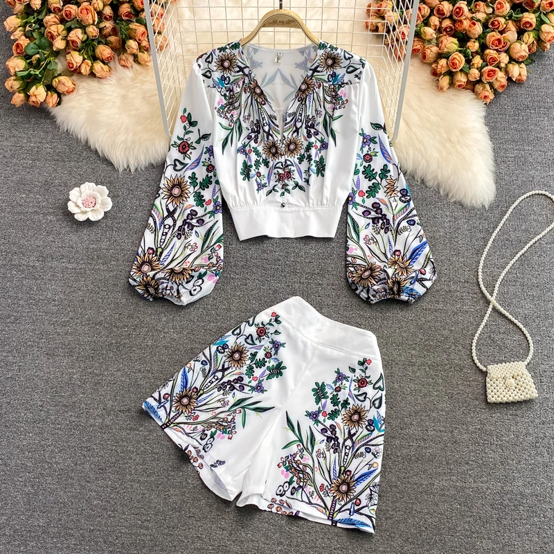 

Модная короткая рубашка с V-образным вырезом и рукавом-фонариком, с принтом, с высокой талией, костюм из двух предметов в западном стиле, женс...