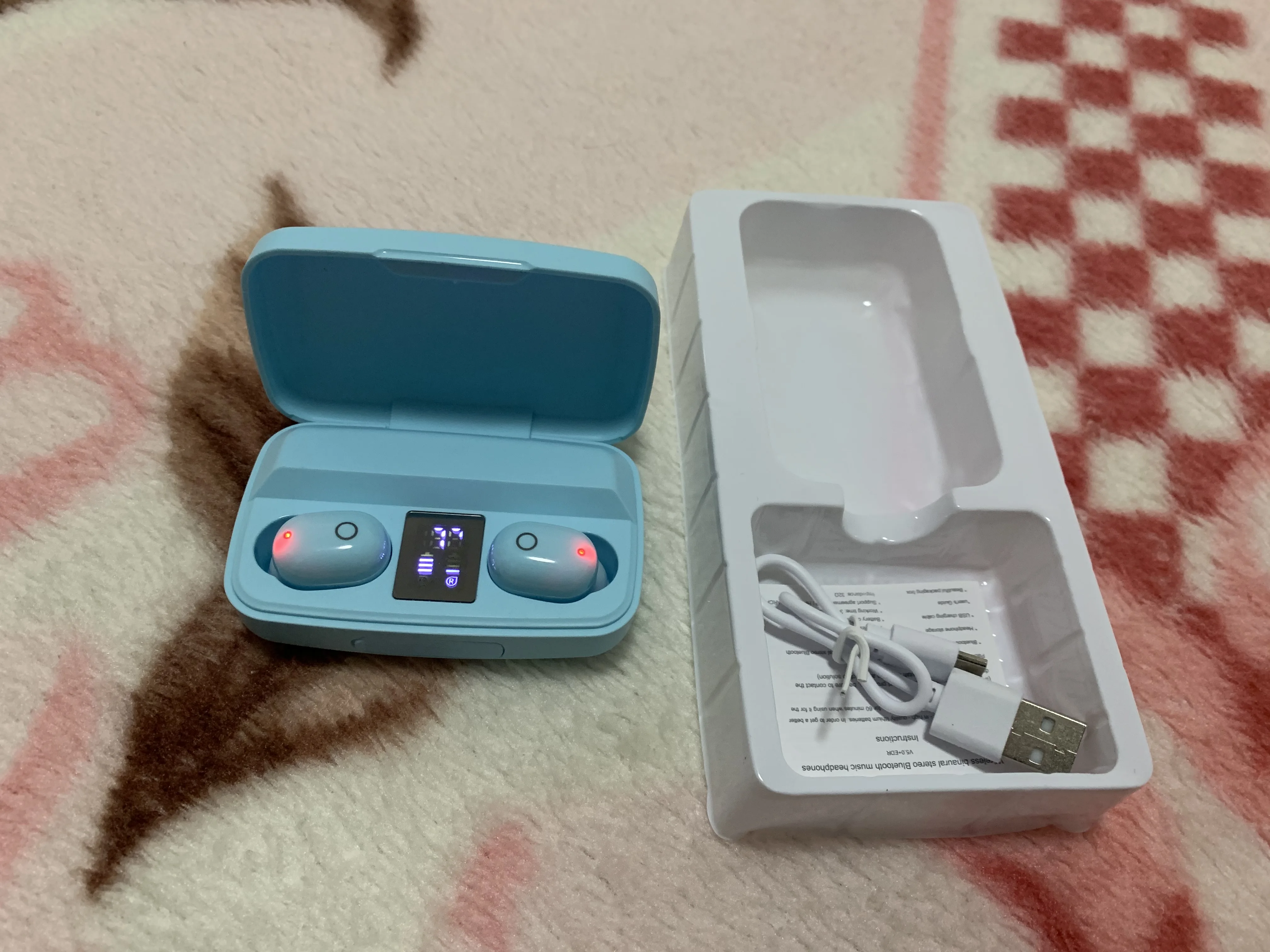 

2015 Bluetooth headset stereo