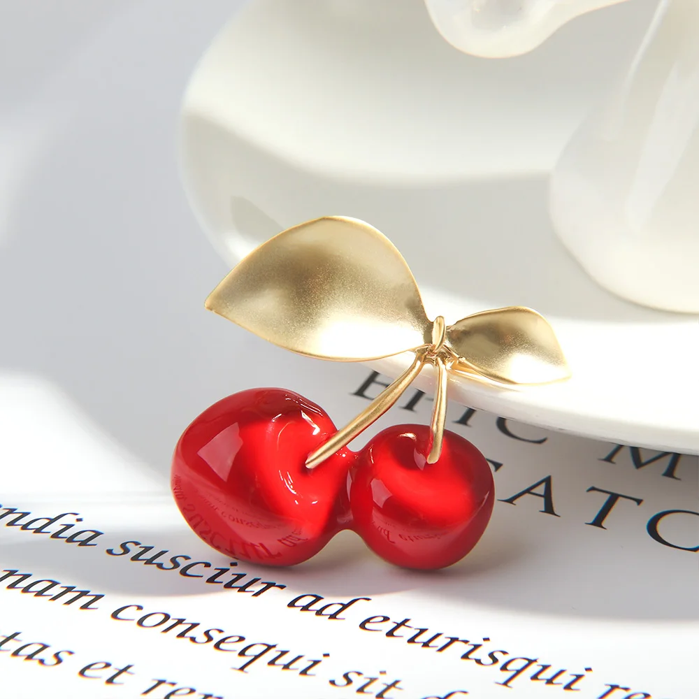 1 шт. Очаровательная Женская чистая и свежая металлическая брошь в форме листа