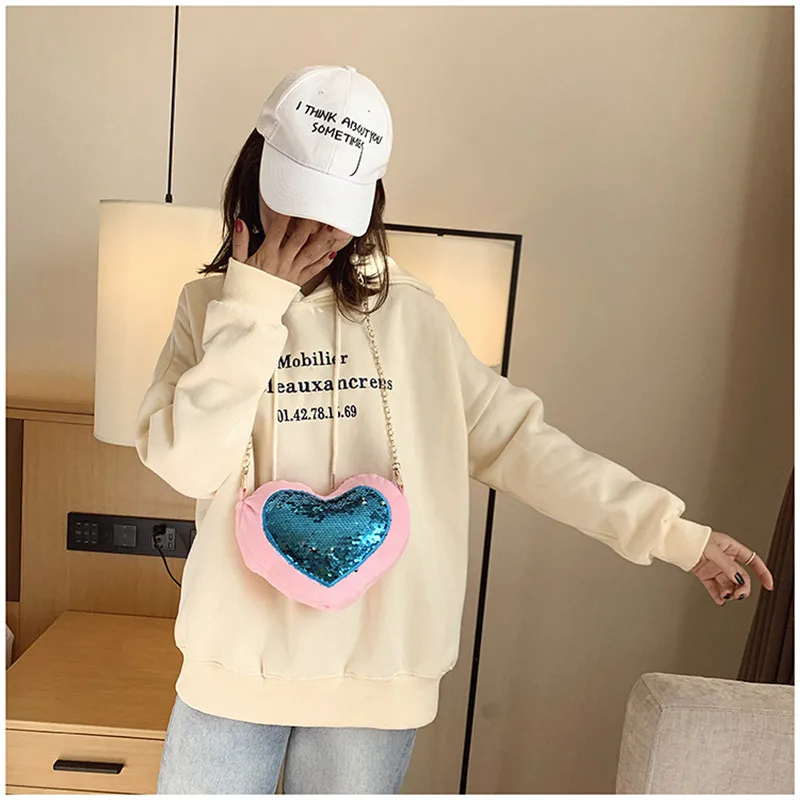 Женская сумка через плечо в форме сердца плюшевый кошелек на с цепочкой