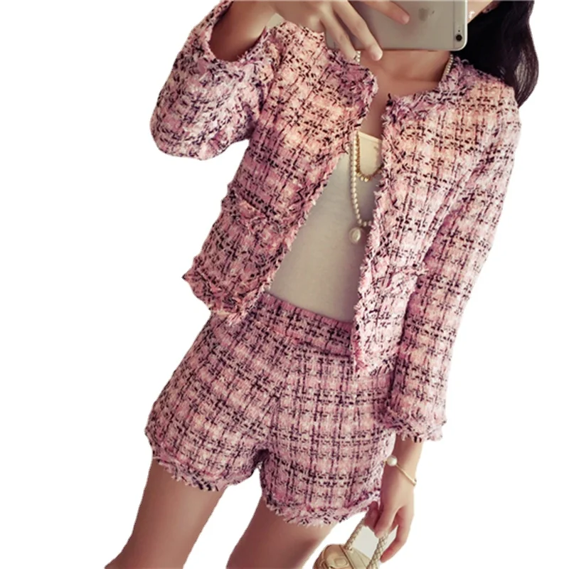 

Women's tweed suit 2021 Autumn 2 Piece Set Women Slim Plaid Short Set Fashion Fringed Trim Jacket Coat + Tassels tweed shorts