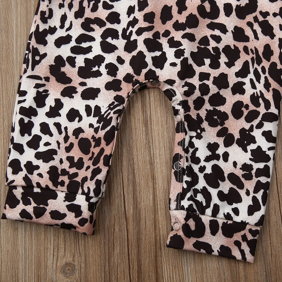 Новинка одежда для маленьких девочек леопардовый комбинезон комплект со штанами