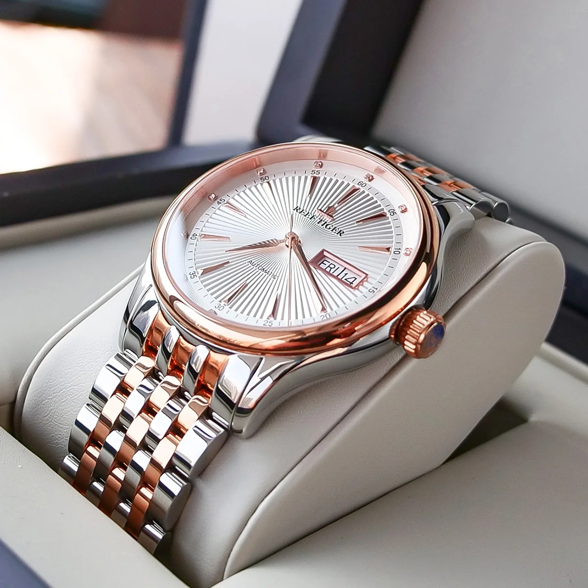 

2021 Reef Tiger/RT Classic Prophet Luxury Dress Watch Blue Dial Two Tone Case Mens Automatic Watch RGA8232