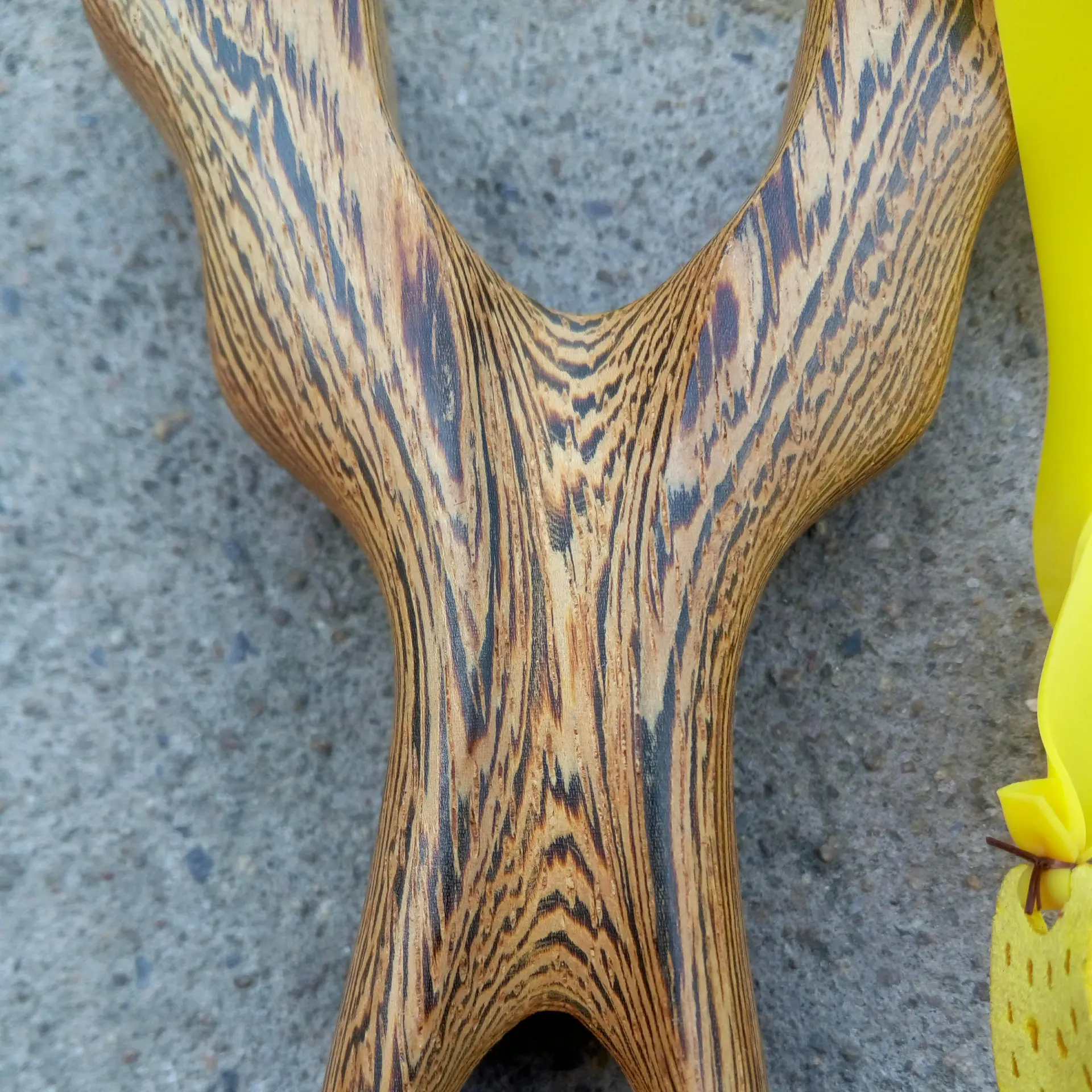 

Flat Rubber Band Slingshot Wood Slingbow Outdoor Catapult Archery Hunting Shooting Targer Sports Game Bow Traditional Sling Shot