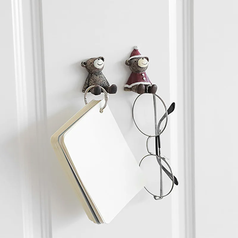 

Resinous Cartoon Animal Design Key Holder Wall Non-trace Double Storage Hook Socket Power Cord Hanger Multifunctional Wall Hook