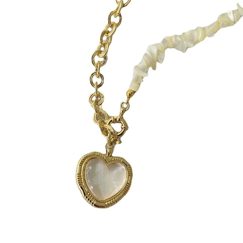 

Vintage Imitation Baroque Choker Necklace Casual Simple Choker Necklace Retro Design Pendant Chain for Women Girls Teens