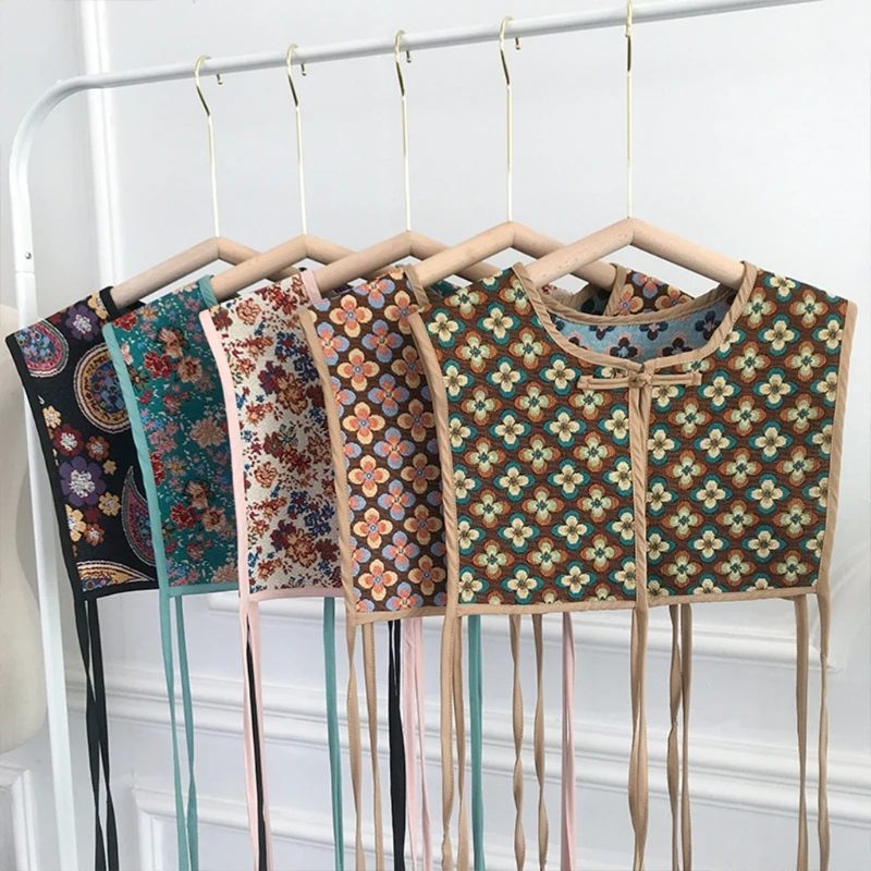 

Women Chinese Style Embroidery Half Top Shawl Vintage Flroal Cheongsam Fake Collar Decorative Neck Cover Dickey Capelet