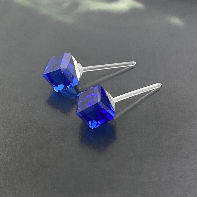 

Vanifin простые серьги 10x10 мм Разноцветные Геометрические Квадратные Кристаллы с пластиковой иглой для женщин на каждый день вечерние лучший а...