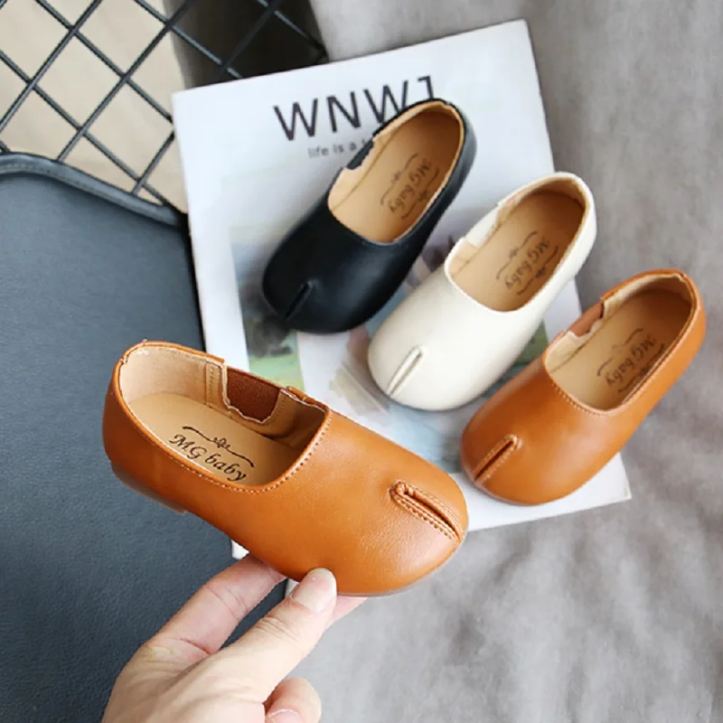 

Baby Shoes New Fashion Korean Children's Girls Spring Autumn Pu Wide Breathable Flat Danceing Princess Shoes Kids Toddler Shoe