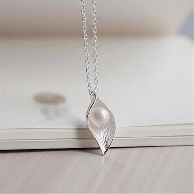 Женское колье из серебра 925 пробы с жемчугом | Украшения и аксессуары