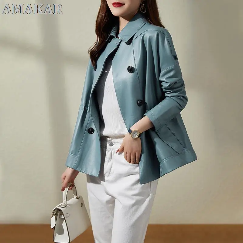 

Женская простая и универсальная однотонная Повседневная Уличная одежда, короткая двубортная куртка из натуральной овечьей кожи голубого ц...