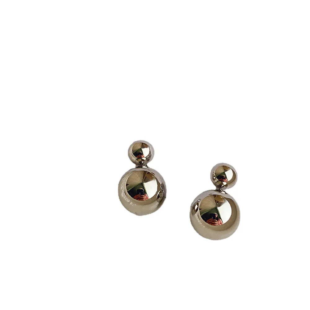 

925 French size metal ball earrings women simple personality cool air temperament Earrings