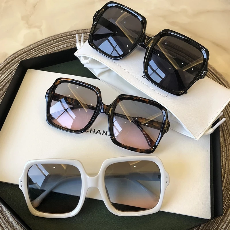 

2021 New Vintage big Women sunglasses ladies luxury brand black fashion gradient female oversized square fashion glasses Oculos