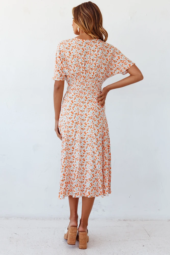 

2021 Summer Bohemian Retro Floral Print Women Dress Short Sleeve V-neck Casual Puff Sleeve Split Mid-length Dress
