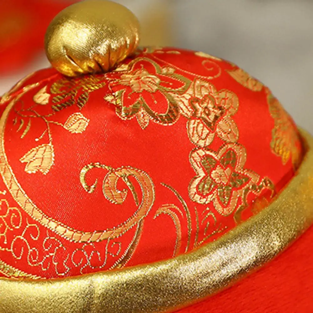 

2021 Chinese New Year Cute Dress Mascot Plush Red Cow in Tang Suit Soft Toy 2021