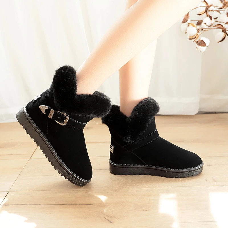 

Women Snow Boots Winter 2021 New Outdoor Fur Keep Warm Shoes Female Slip-on Boot Solid Metal Decoration Casual Boots Women
