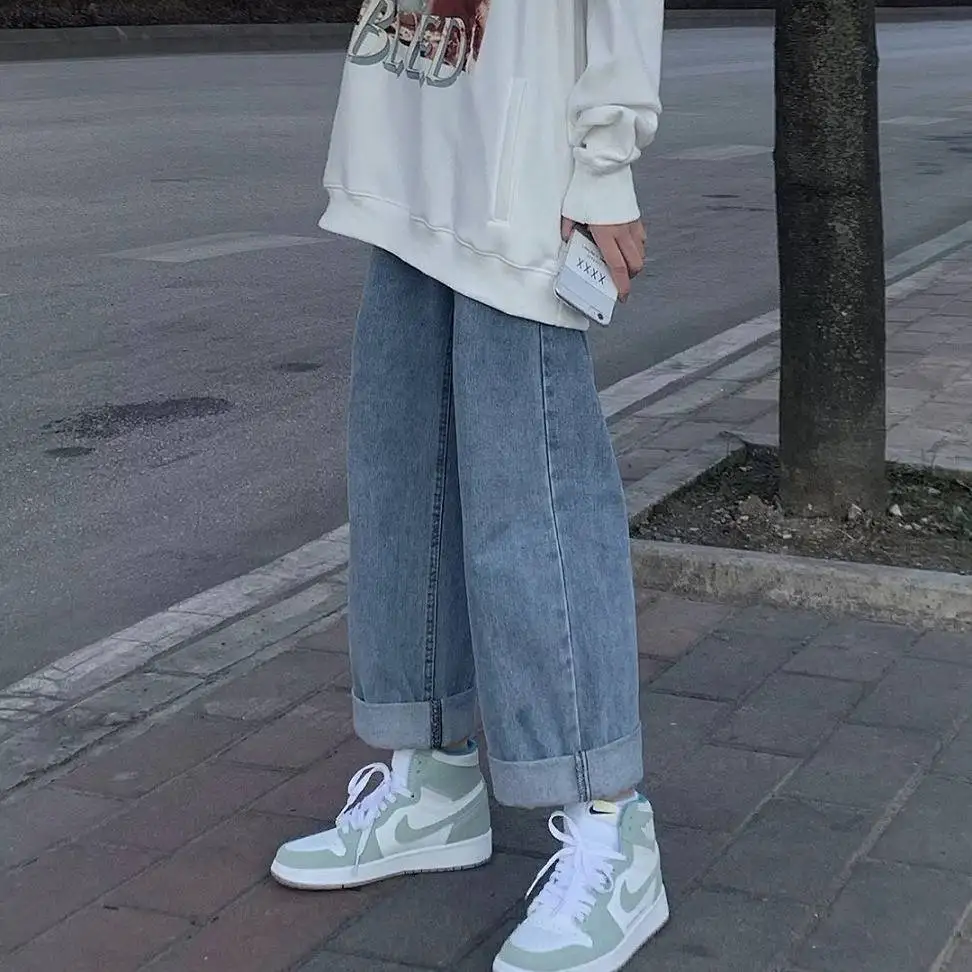 

New jeans in spring and summer of 2021 female student Korean version loose high waist and wide leg show thin straight pants