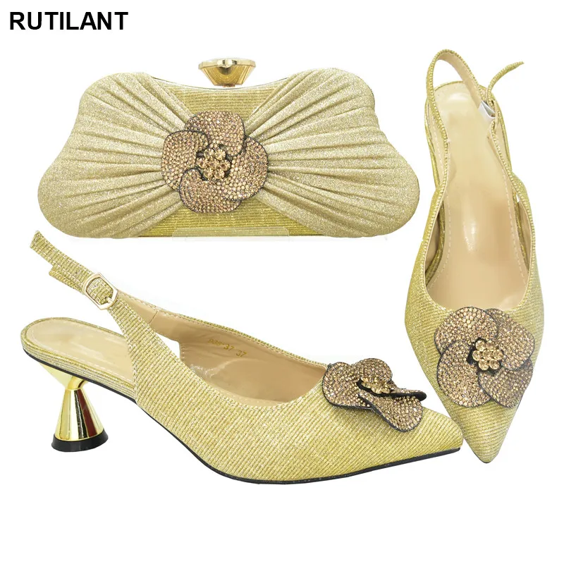 Туфли женские золотистые с сумочкой в комплекте модные итальянские свадебные