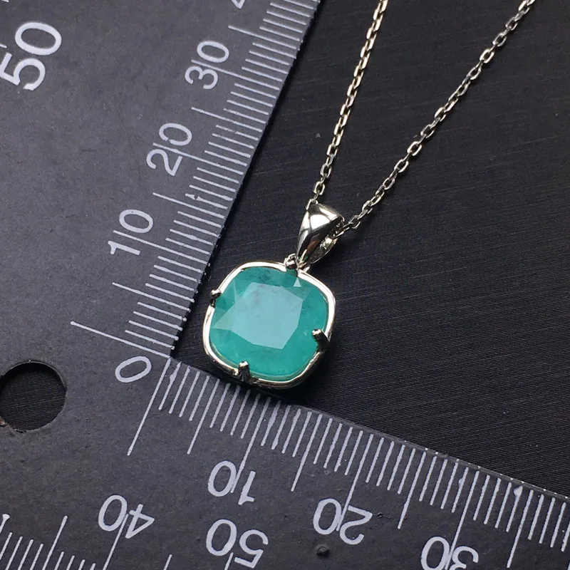 Женская подвеска из серебра 925 пробы с турмалином