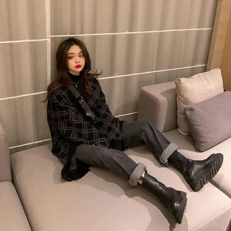 

2021 Hong Kong Style autumn winter new loose V-neck rhombic sweater coat women's medium length black knitted cardigan