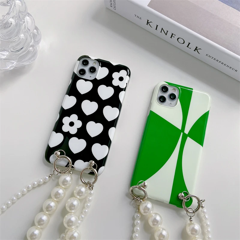 

Korea Bracelet Daisy Phone Case For iPhone 12 11 Pro Max XS Max XR X 7 8 Plus 12 Bumper Silicone Soft IMD Cover Cases Coque