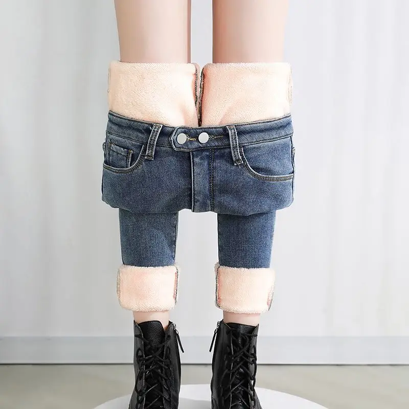 

2021 Winter Jeans Women Velvet Skinny Stretch Thick Denim Pencil Pants Ankle-length Fleeces Warm Jean Pants Female 969
