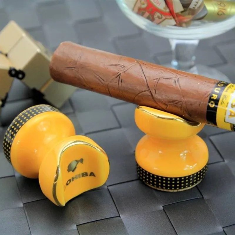 Новинка, 1 шт., портативная пепельница COHIBA для сигар, керамический карманный держатель для сигар, подставка для сигарет, подставка для путешествий, Черная