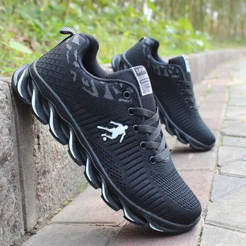 Мужская обувь для бега Цвет черный красный Jordan кроссовки из сетчатого материала