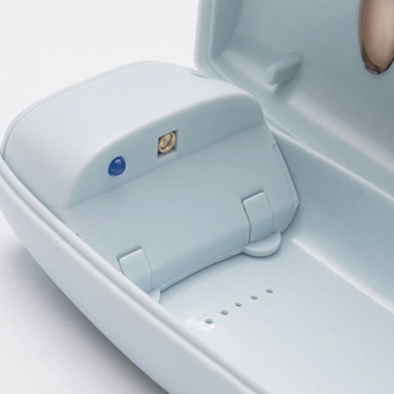 

Creative Spoon Fork Chopsticks Box UV Sterilization Stainless Steel Spoon Travel Tableware Toothbrush Box Portable Set