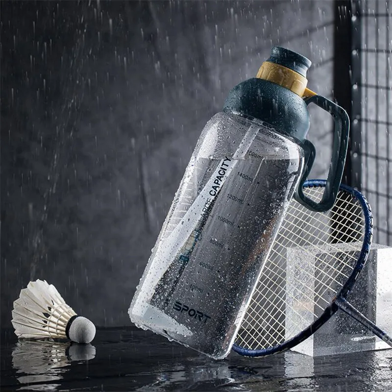 

1800ML Sport Water Bottles Portable Gym Anti-fall Leak-proof Large Capacity Fitness Kettle Tritan Plastic Drink Bottle BPA Free