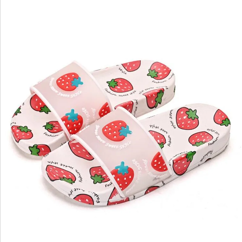 

Fruit Strawberry Home Floor Slippers Mom Girls Bathroom Non-Slip Shoes Parent-Child Soft Beach Sandal Summer Children's Slippers